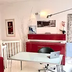 شقة Modern Design Loft Apartment, Steps To Notre Dame *